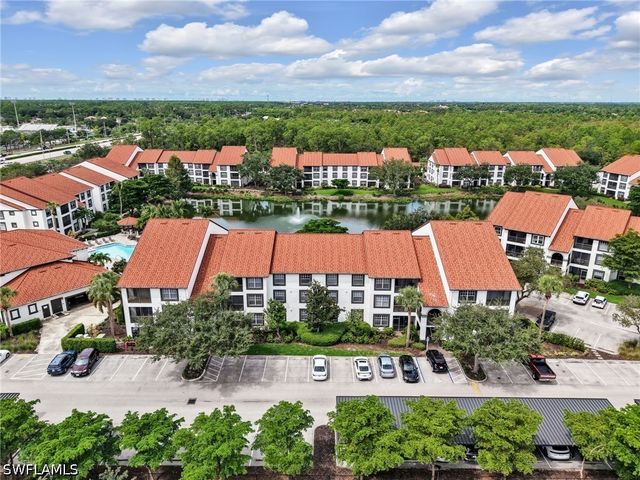 7985 Preserve CIR 1132, Naples, FL 34119