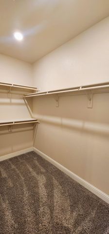 1810 Delft Court, Tulare, CA 93274