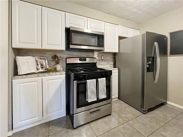 6379 WEDGEVIEW Court, Tucker, GA 30084