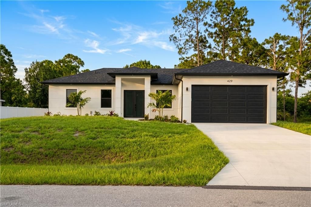 429 Gray AVE S, LEHIGH ACRES, FL 33974 — exterior