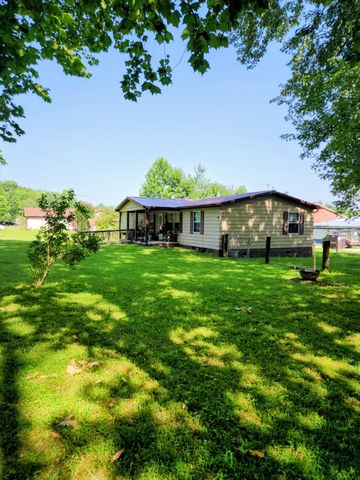 79 White Avenue, Stanton, KY 40380