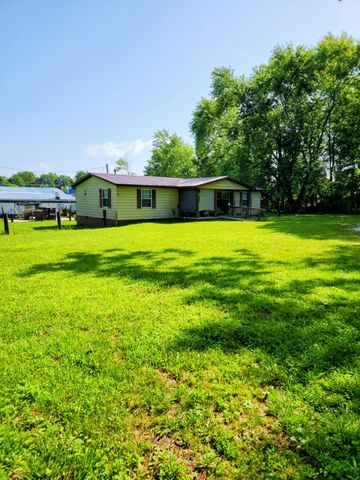 79 White Avenue, Stanton, KY 40380