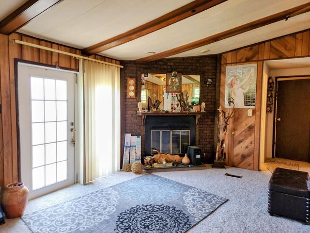 79 White Avenue, Stanton, KY 40380