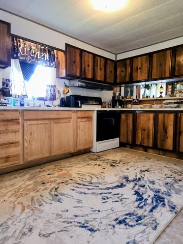 79 White Avenue, Stanton, KY 40380