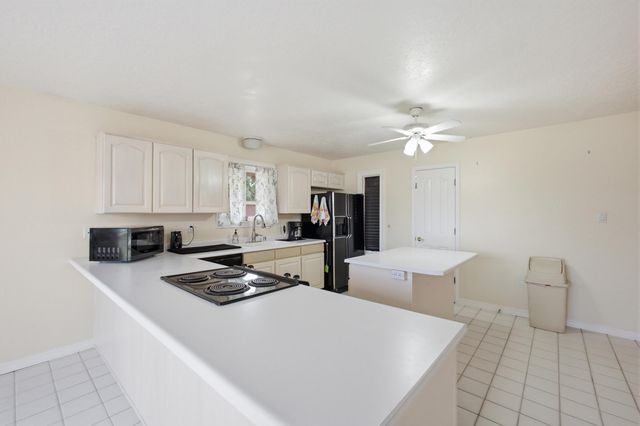 1061 Crestview Drive SW, Los Lunas, NM 87031