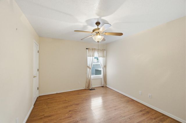 1061 Crestview Drive SW, Los Lunas, NM 87031