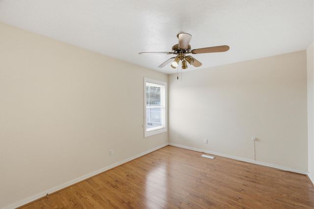 1061 Crestview Drive SW, Los Lunas, NM 87031