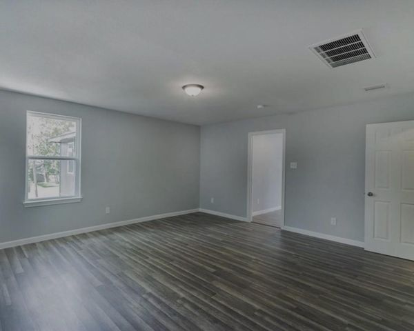 3925 Mckinley Street, Houston, TX 77051