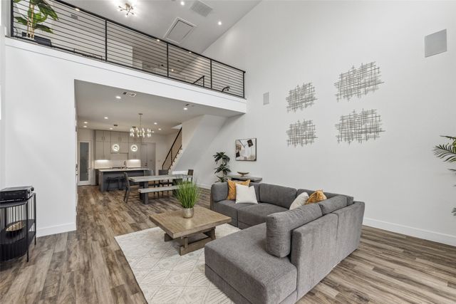 2429 Vagas Street, Dallas, TX 75219