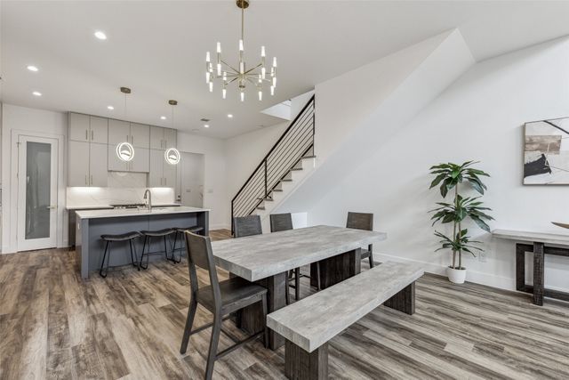 2429 Vagas Street, Dallas, TX 75219