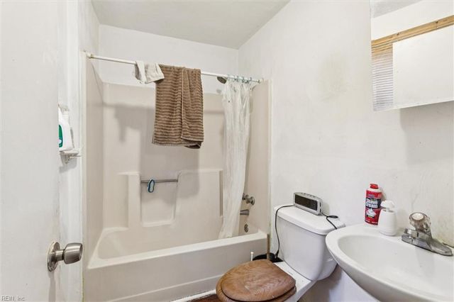 1513 Manson ST, Norfolk, VA 23523