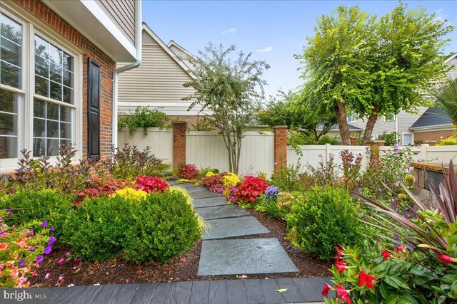 43501 MONARCH BEACH SQ, Leesburg, VA 20176