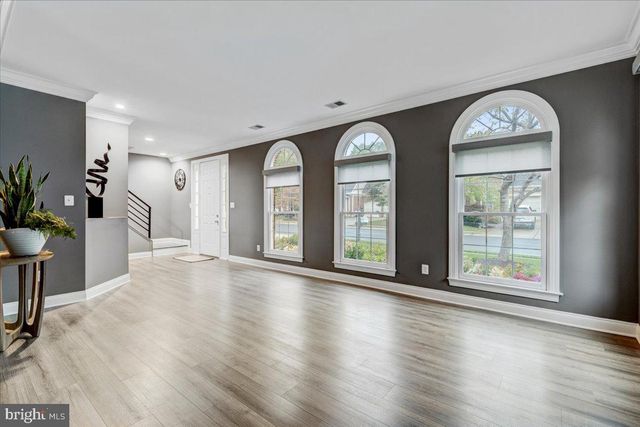 43501 MONARCH BEACH SQ, Leesburg, VA 20176