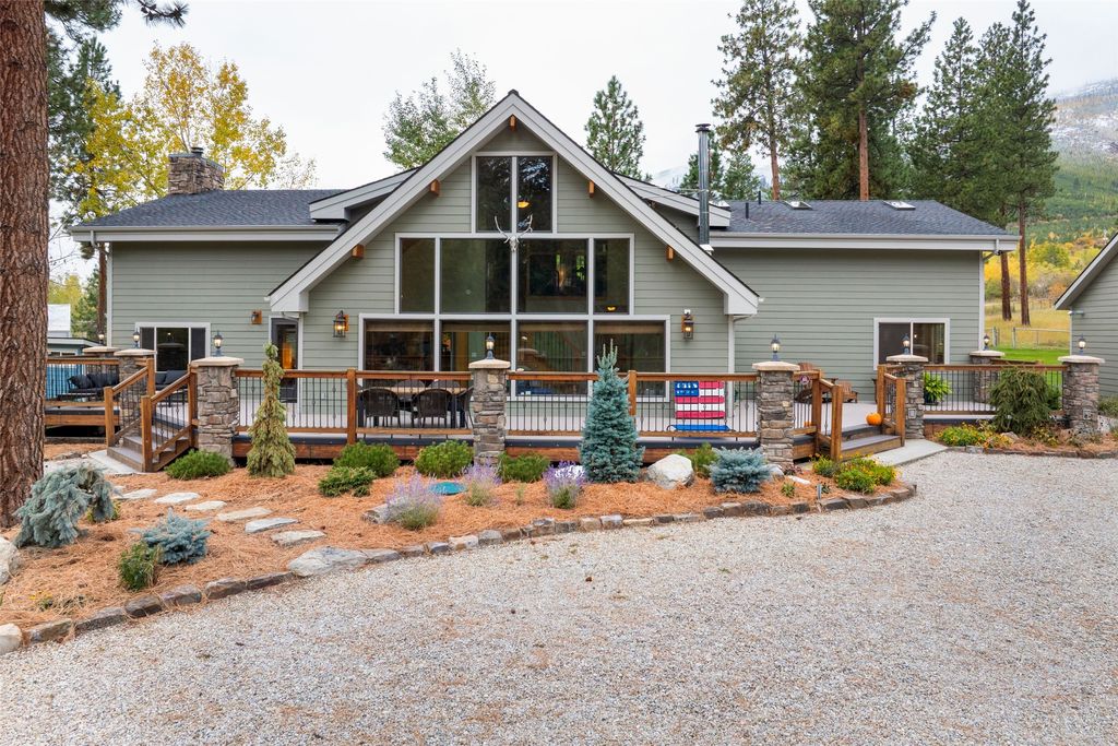 895 W Cow Creek Road, Hamilton, MT 59840 photo 2