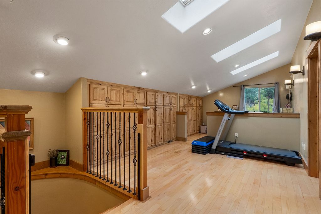 895 W Cow Creek Road, Hamilton, MT 59840 photo 22