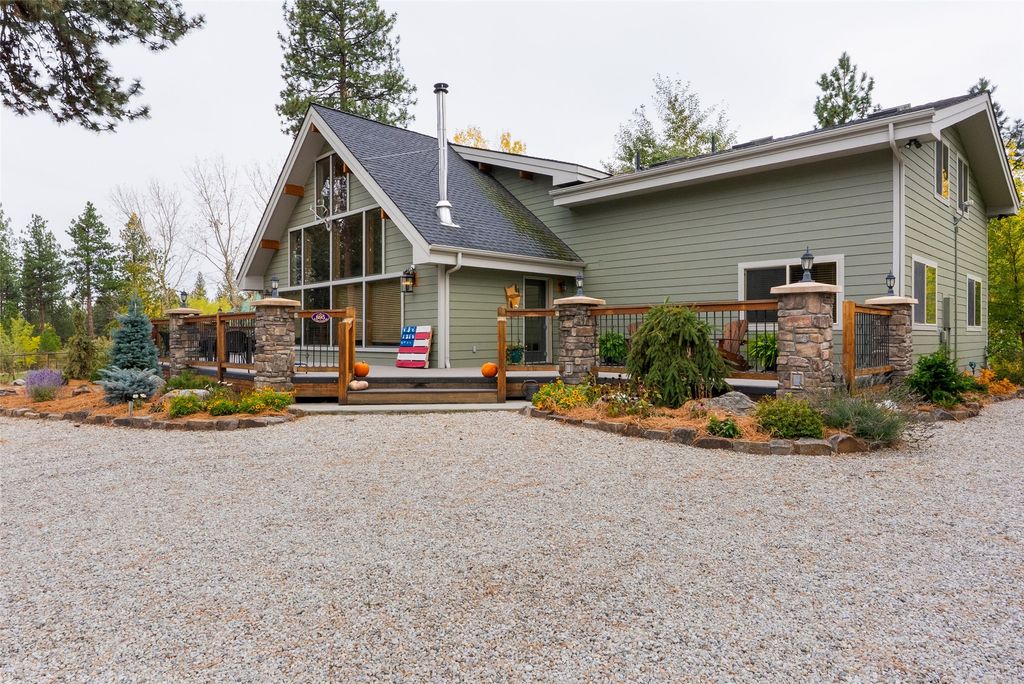 895 W Cow Creek Road, Hamilton, MT 59840 photo 4