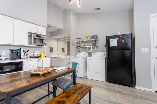 530 Spring Creek Road Apt 11, Branson, MO 65616