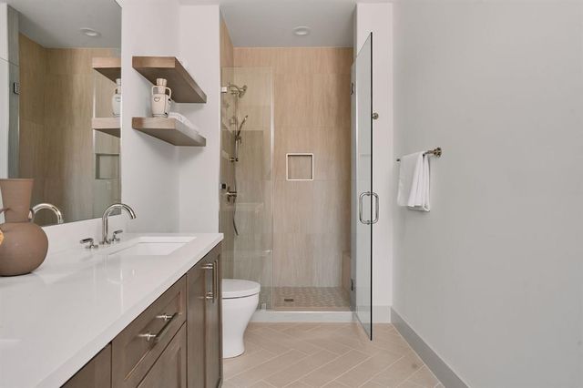 2209 woodland Ave 401, Austin, TX 78741
