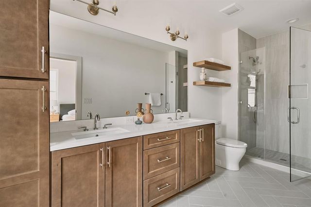 2209 woodland Ave 401, Austin, TX 78741