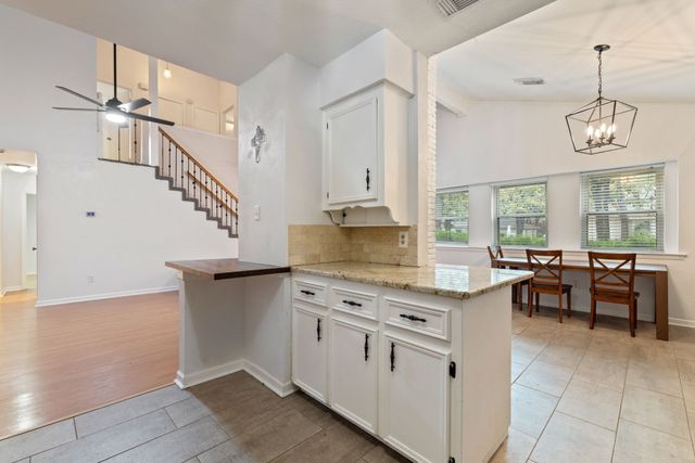 6736 Starnes Road, North Richland Hills, TX 76182