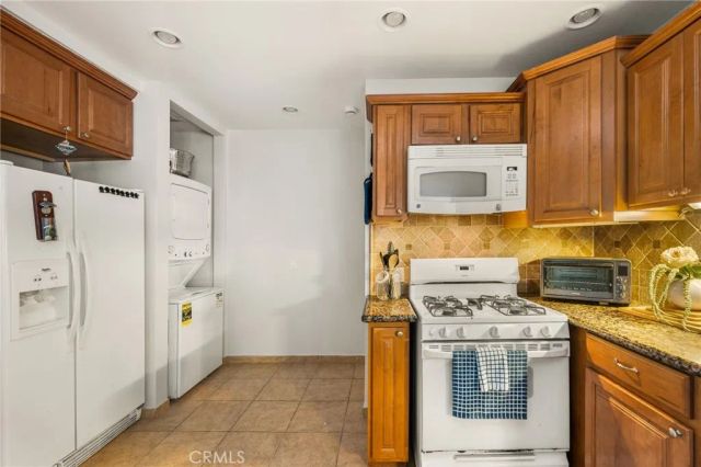 412 S Orange, Orange, CA 92866
