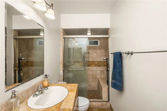 412 S Orange, Orange, CA 92866