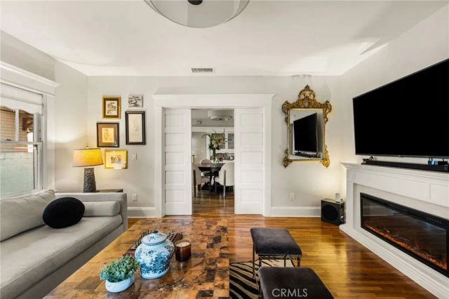 412 S Orange, Orange, CA 92866