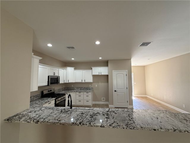 2199 E Brittany Lane, Fort Mohave, AZ 86426