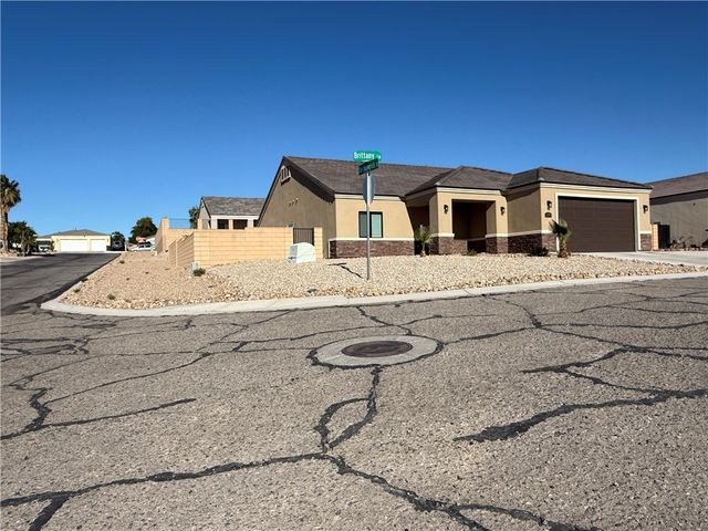 2199 E Brittany Lane, Fort Mohave, AZ 86426