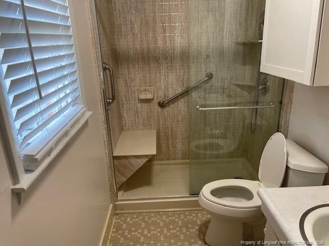 6441 Kincross Avenue, Fayetteville, NC 28304