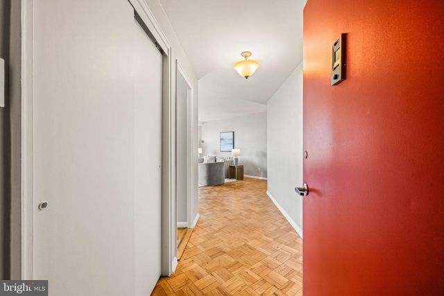 4740 Connecticut Ave NW Apt 1002, Washington, DC 20008