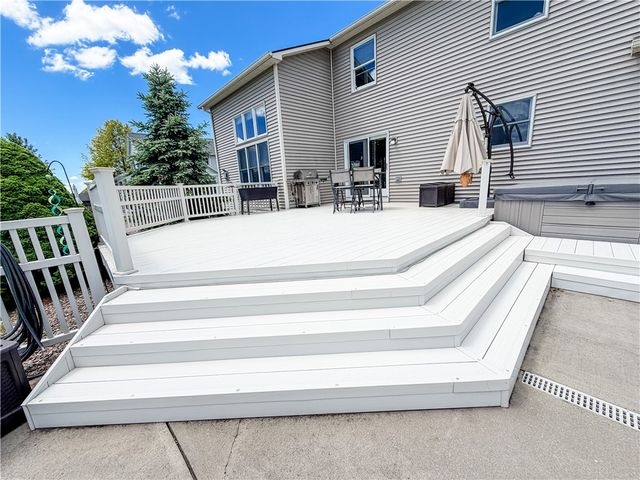 14 Brae Ridge Road, Owasco, NY 13021