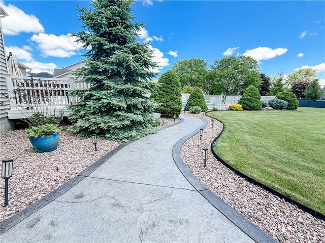14 Brae Ridge Road, Owasco, NY 13021