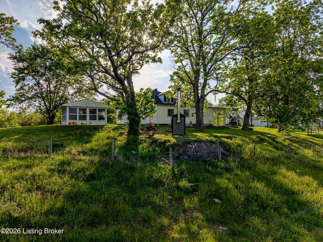 6568 Mount Zion Rd, Frankfort, KY 40601