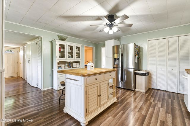 6568 Mount Zion Rd, Frankfort, KY 40601