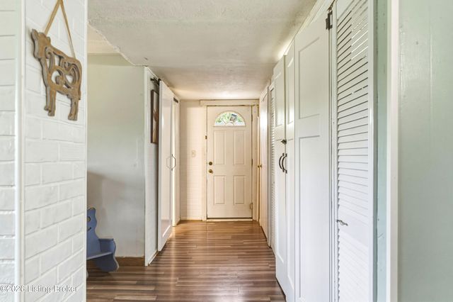 6568 Mount Zion Rd, Frankfort, KY 40601