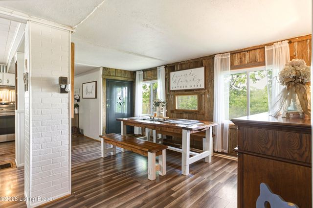 6568 Mount Zion Rd, Frankfort, KY 40601