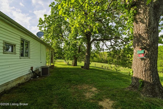 6568 Mount Zion Rd, Frankfort, KY 40601
