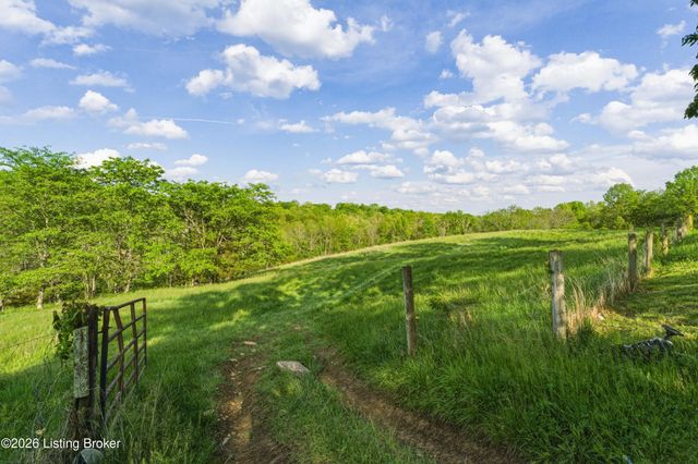 6568 Mount Zion Rd, Frankfort, KY 40601