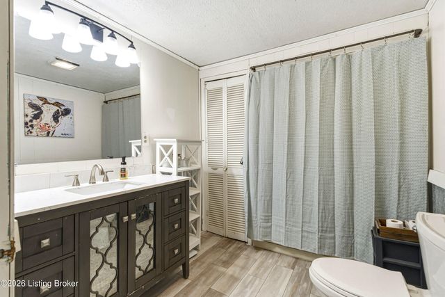 6568 Mount Zion Rd, Frankfort, KY 40601