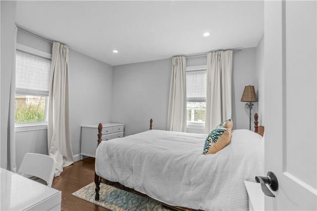 18 Sylvan Terrace, Newport, RI 02840