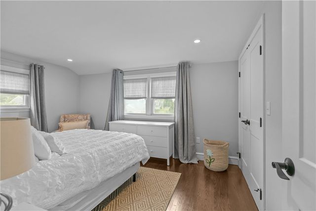 18 Sylvan Terrace, Newport, RI 02840