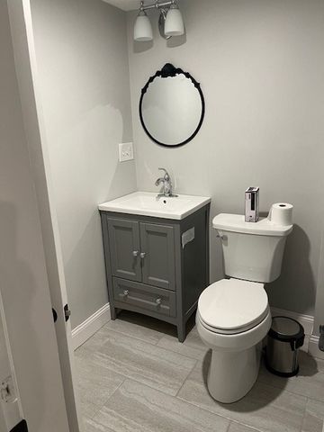 18 Sylvan Terrace, Newport, RI 02840