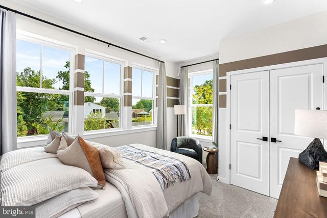 54321 MYSTIC MAROON TER, Ashburn, VA 20147