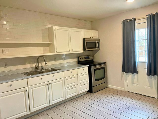 455 LINCOLNSHIRE DR, San Antonio, TX 78220