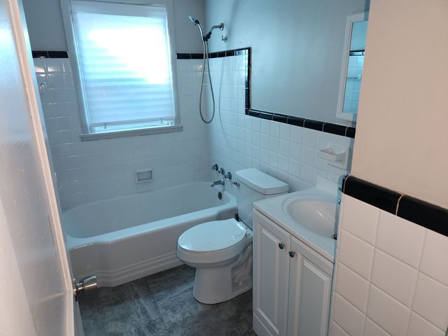 22741 NORMANDY Avenue, Eastpointe, MI 48021