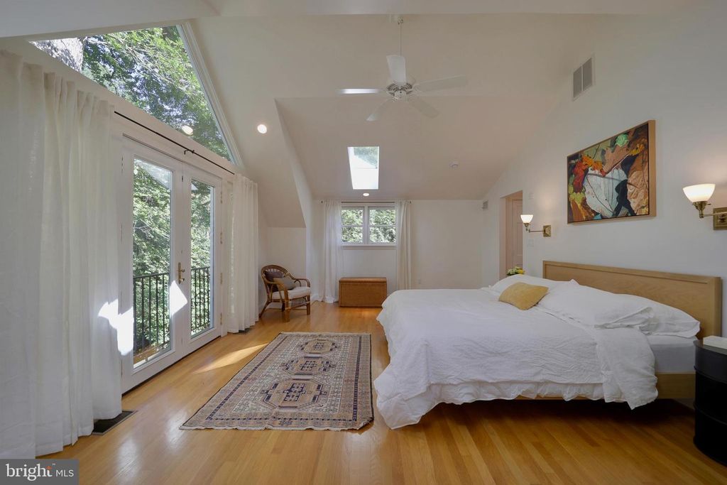 3137 ABERFOYLE PL NW, Washington, DC 20015