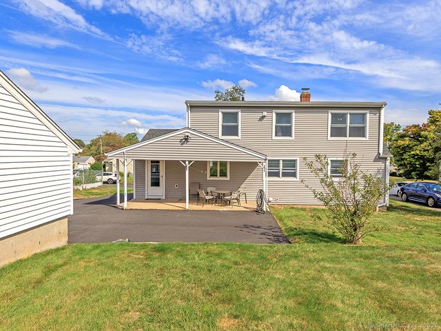 12 Round Hill Road, Meriden, CT 06450