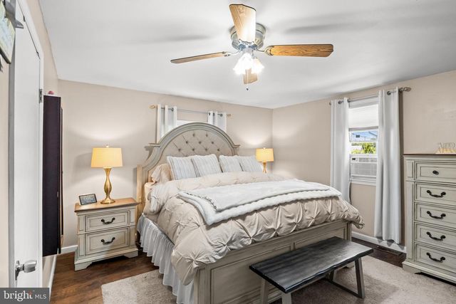 155 W HAMPTON ST, Pemberton, NJ 08068