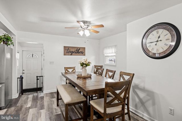 155 W HAMPTON ST, Pemberton, NJ 08068